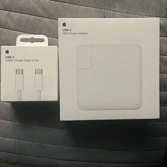 [NEW] APPLE USB-C POWER ADAPTER AND CABLE (96w) (2m) - Picture 1 of 2